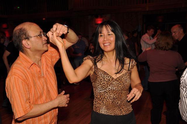 min 2011 02 20 station danse 255